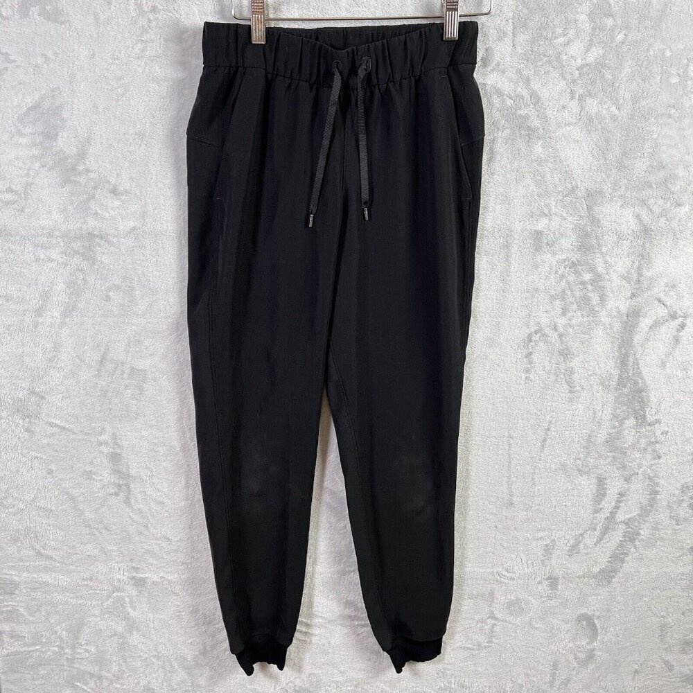 Lululemon On The Fly Joggers Women's 2 Black FLAW* Athletic Athleisure‎ Workout